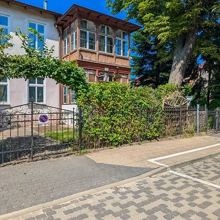 Apartment Stylowe W Sopocie Z Parkingiem Tylko 8 Minut Spaceru Od Morza By Renters
