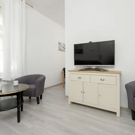 Апартаменты Stylowe W Sopocie Z Parkingiem Tylko 8 Minut Spaceru Od Morza By Renters Сопот